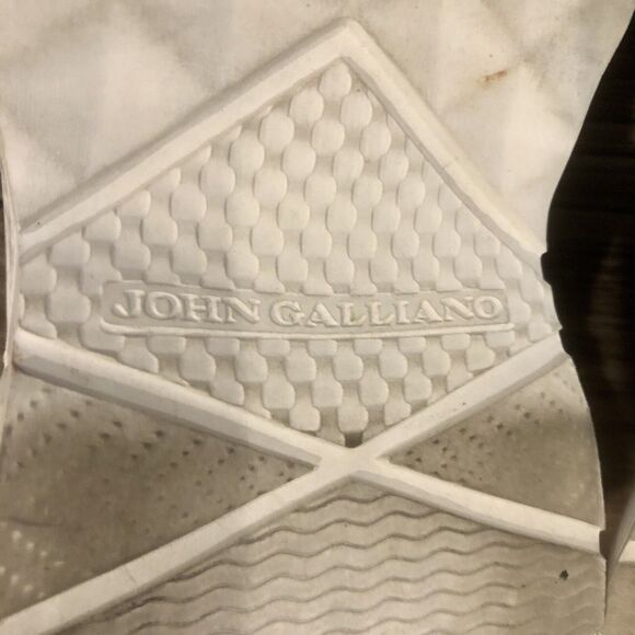 John Galliano Gazette Newspaper Leather Sneakers 8.5 US / 39 EU Pink Metallic - Picture 11 of 14